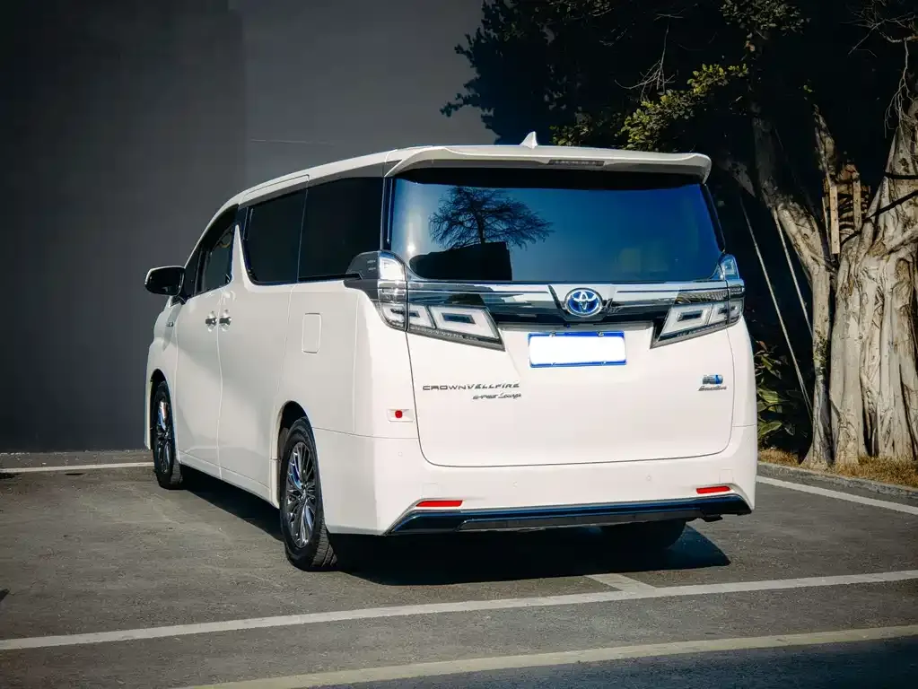 Toyota Vellfire 2021 из CN, фото 9
