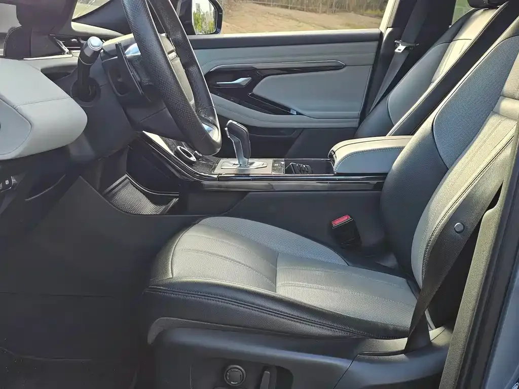 Land Rover Evoque 2021 из CN, фото 8