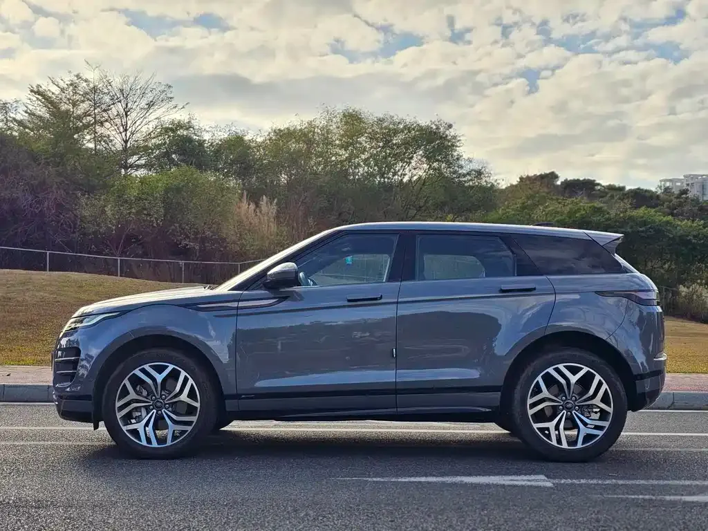 Land Rover Evoque 2021 из CN, фото 9