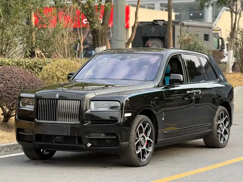 Rolls-Royce Cullinan 2024 из CN, фото 1