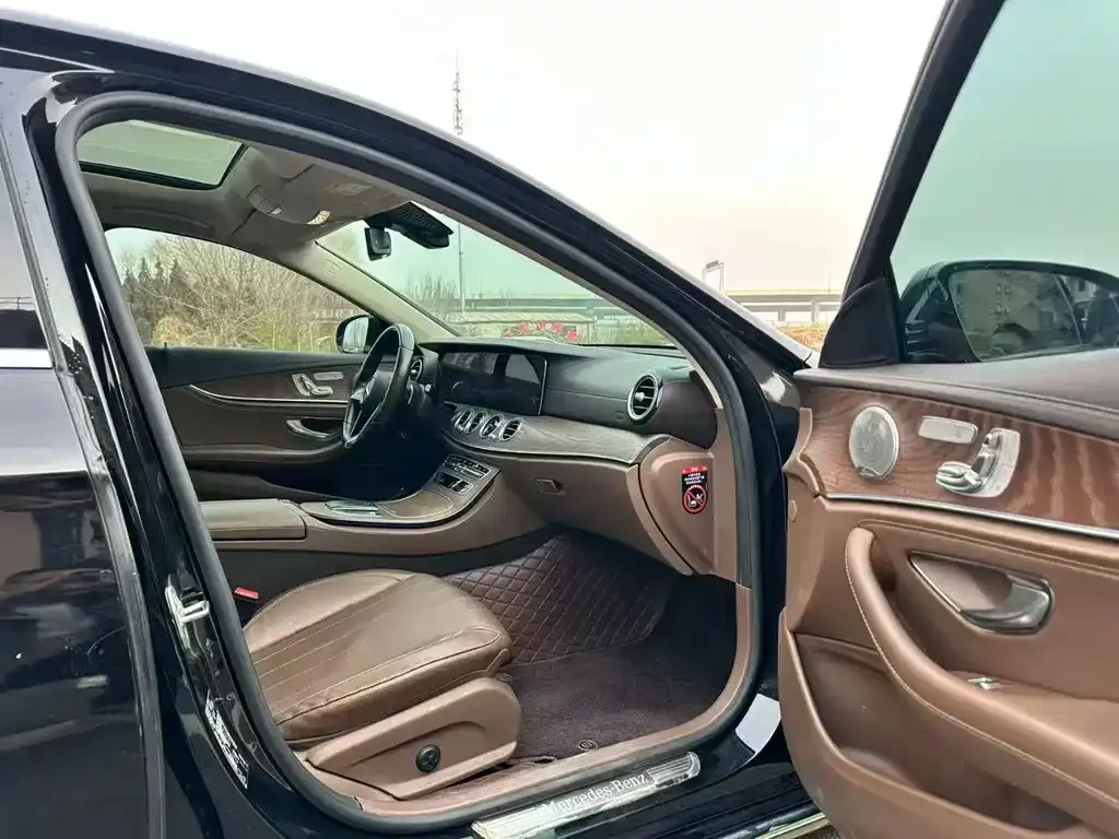 Mercedes-Benz E-Class New Energy 2021 из CN, фото 6