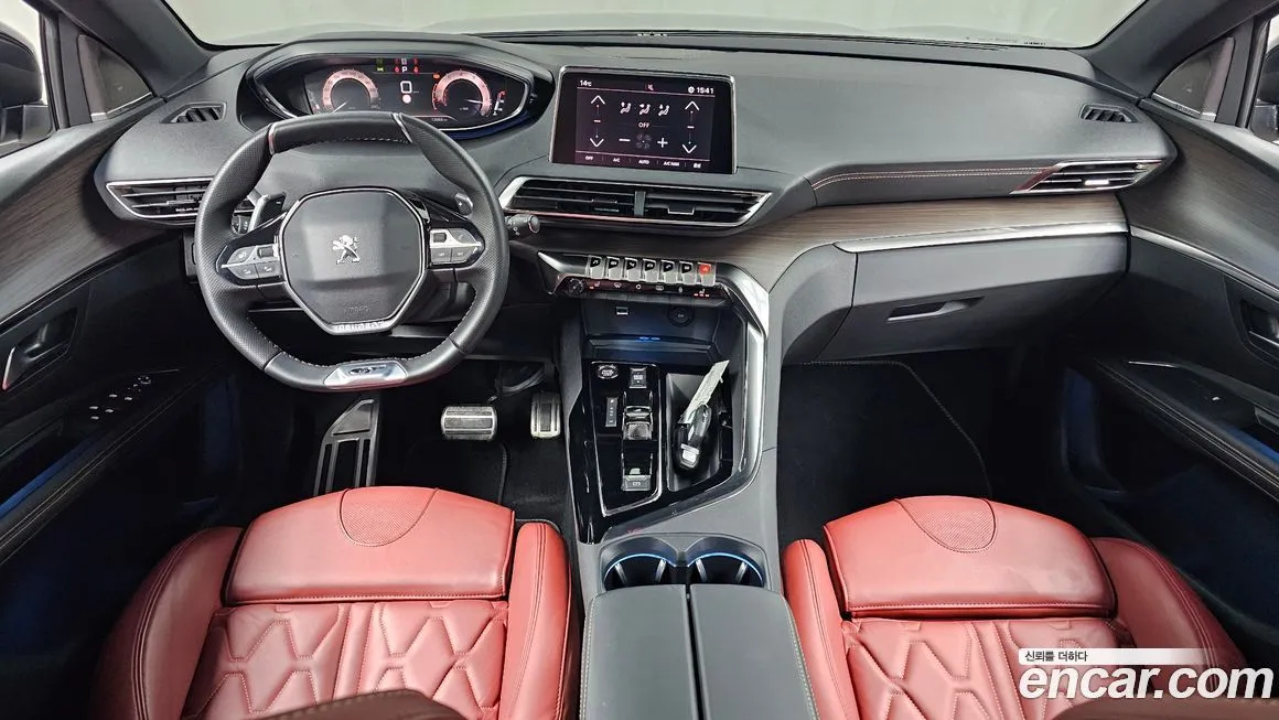 Peugeot 5008 2024 из KR, фото 5