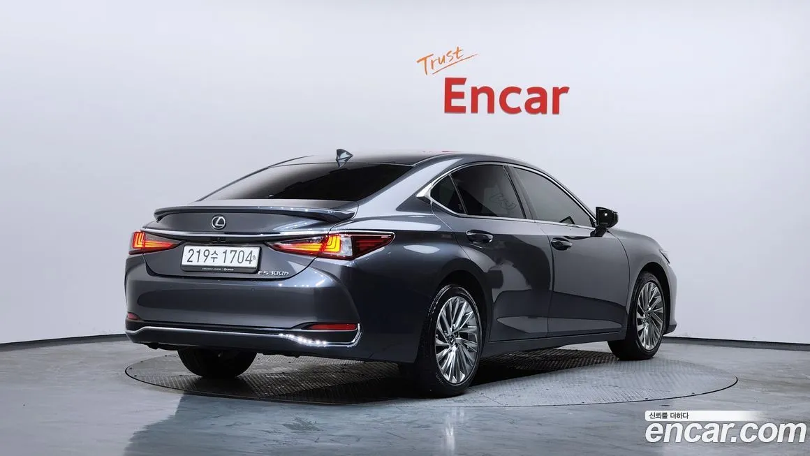 Lexus ES 2023 из KR, фото 3