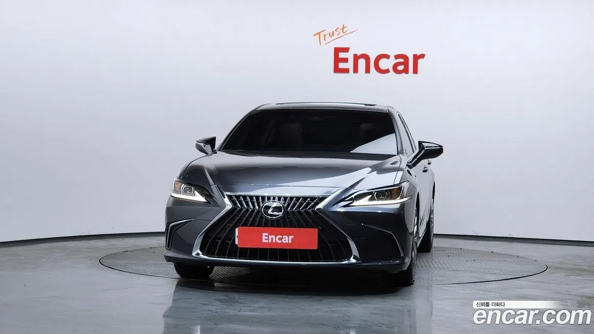 Lexus ES 2023 из KR, фото 2