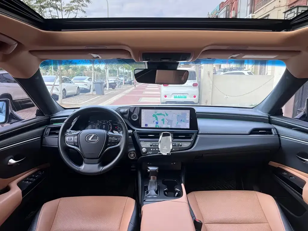 Lexus ES 2022 из CN, фото 6