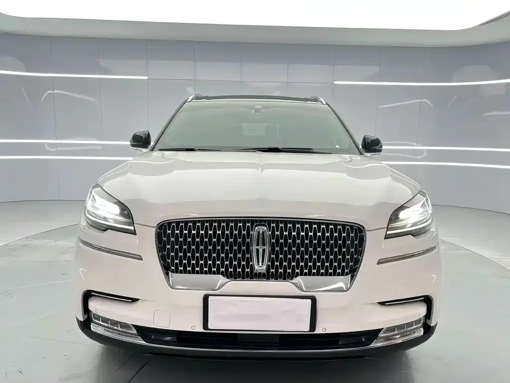 Lincoln Aviator 2021 из CN, фото 7
