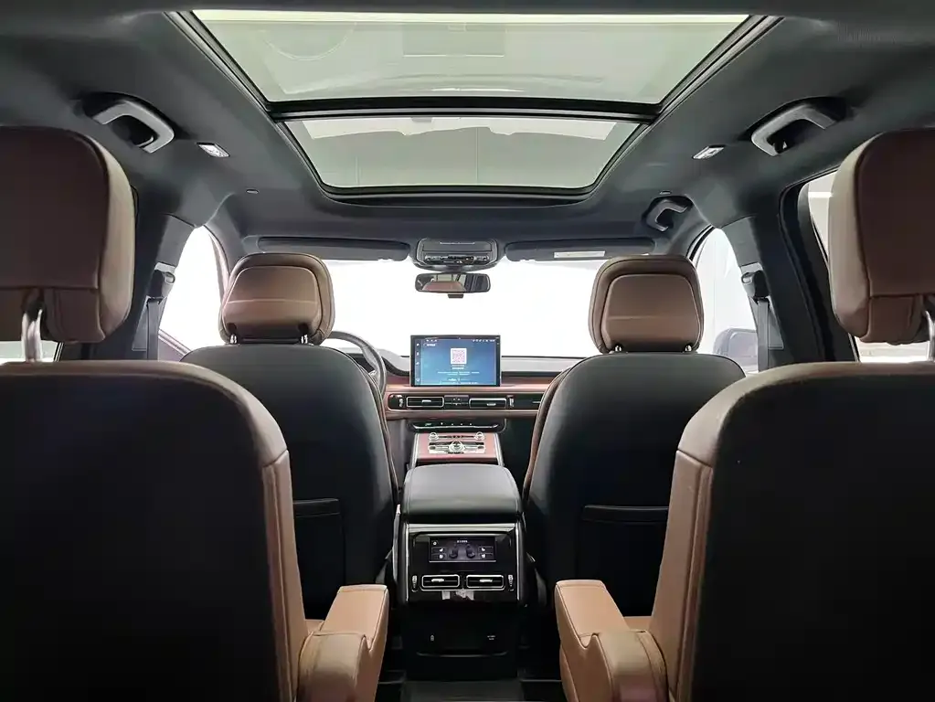 Lincoln Aviator 2021 из CN, фото 3