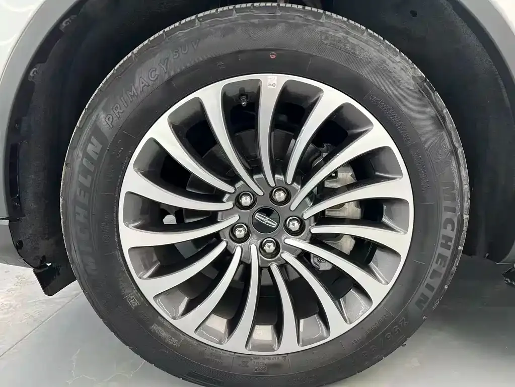 Lincoln Aviator 2021 из CN, фото 9
