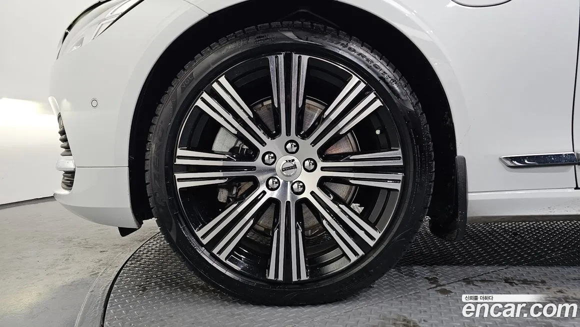 Volvo S90 2025 из KR, фото 5