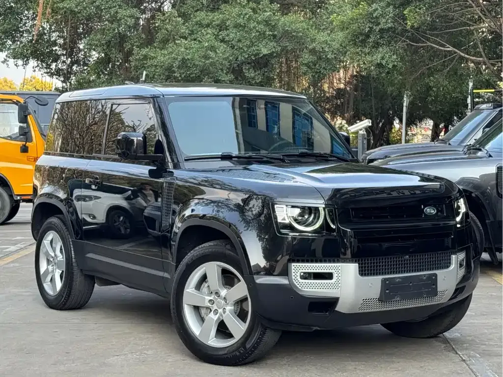 Land Rover Defender — фото 10