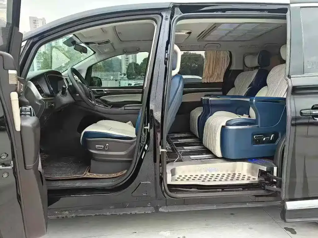 GAC Motor Trumpchi M8 2021 из CN, фото 9
