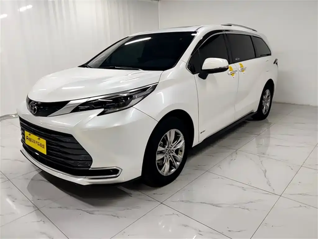 Toyota Sienna 2025 из CN, фото 9