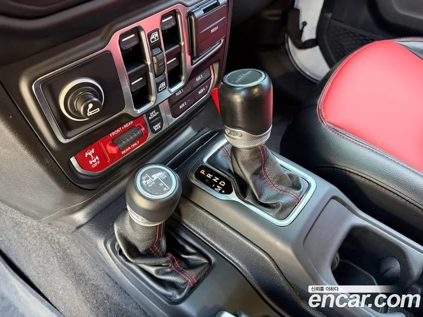 Jeep Gladiator 2021 из KR, фото 10