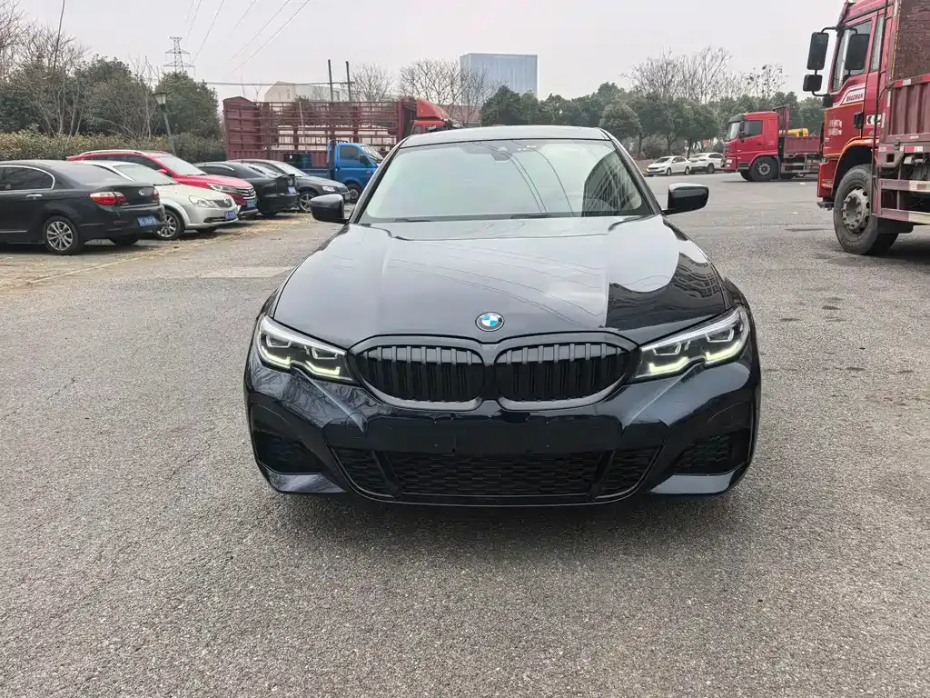 BMW 3 Series 2022 из CN, фото 4