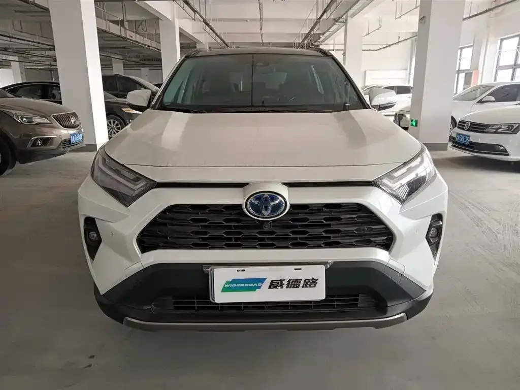 Toyota RAV4 2024 из CN, фото 10