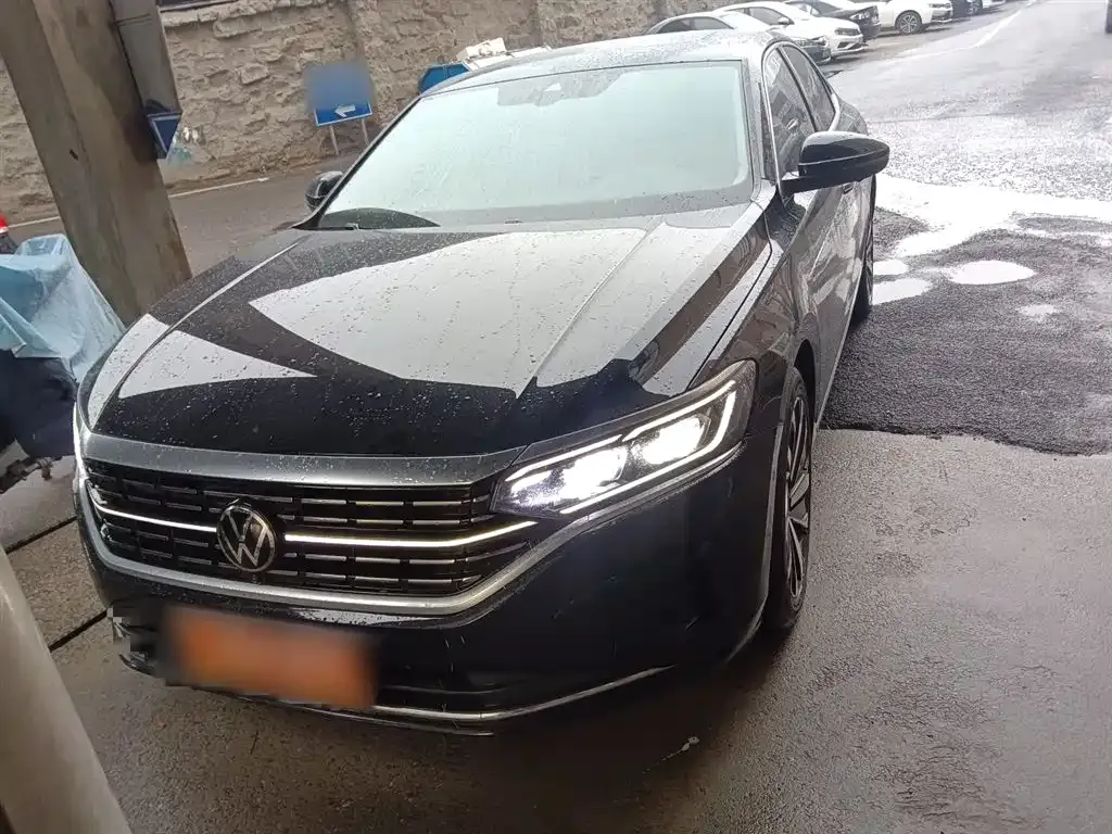 Volkswagen Passat — фото 10