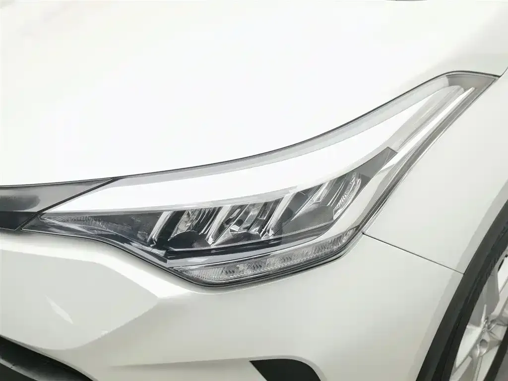 Toyota C-HR 2022 из CN, фото 7
