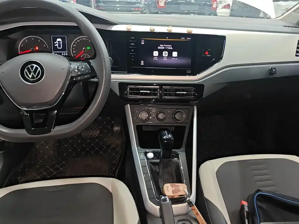 Volkswagen Polo 2022 из CN, фото 8