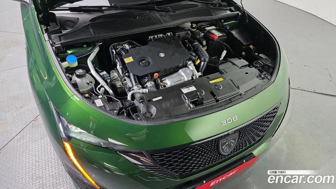 Peugeot 308 2022 из KR, фото 8