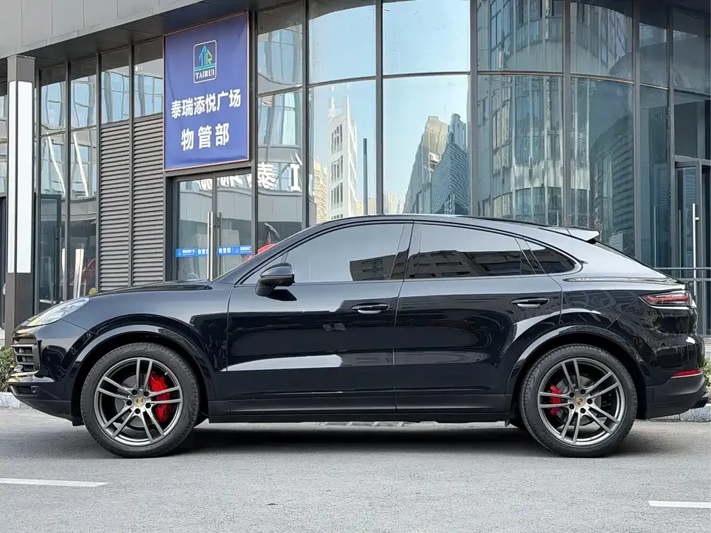 Porsche Cayenne 2021 из CN, фото 5