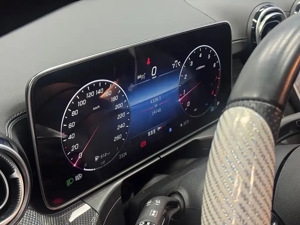 Mercedes-Benz C-Class 2024 из CN, фото 2