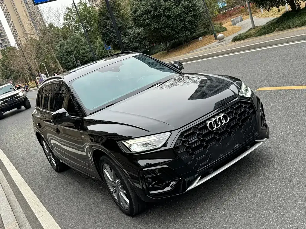 Audi Q5L 2023 из CN, фото 9