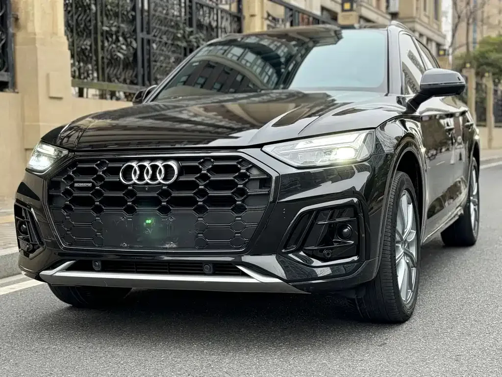Audi Q5L 2023 из CN, фото 10