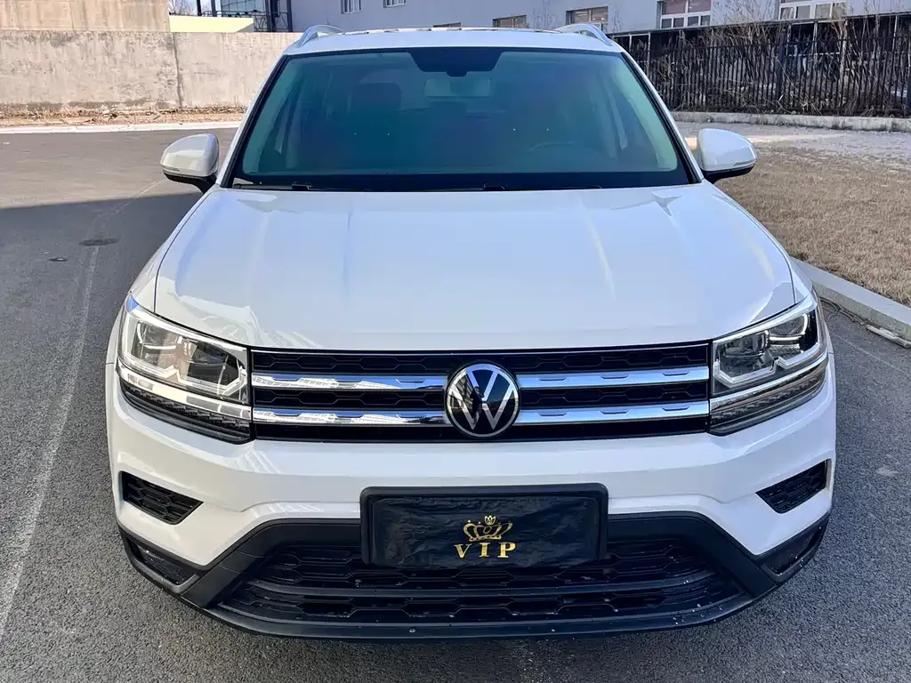 Volkswagen Tharu 2022 из CN, фото 9