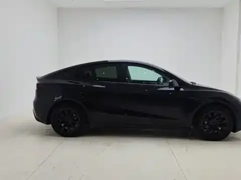 Tesla Model Y 2022 из CN, фото 3