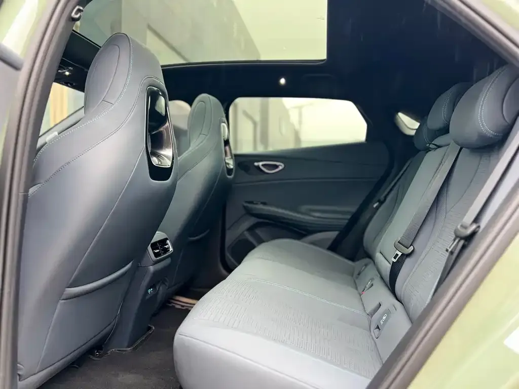 BYD Seal 06GT 2025 из CN, фото 3