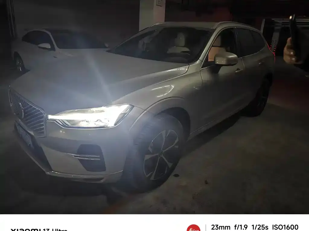 Volvo XC60 2025 из CN, фото 1