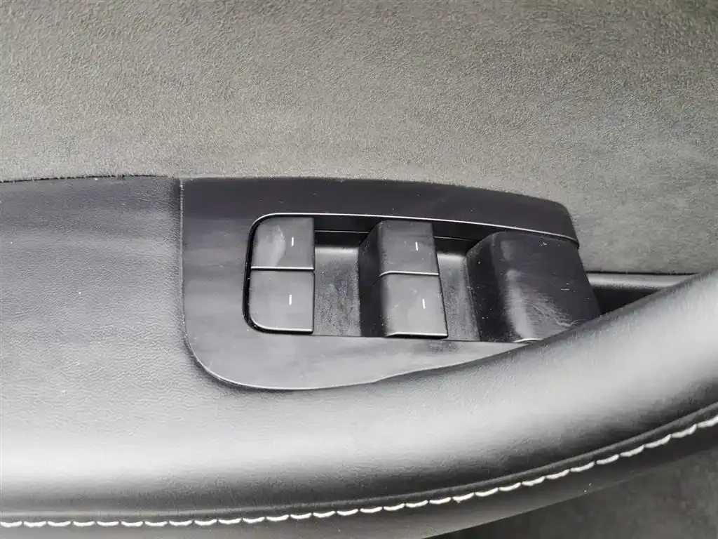 Tesla Model Y 2022 из CN, фото 10
