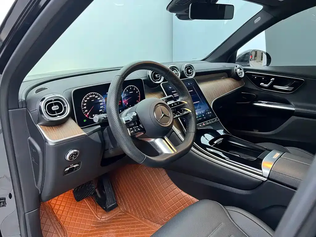 Mercedes-Benz GLC 2024 из CN, фото 4