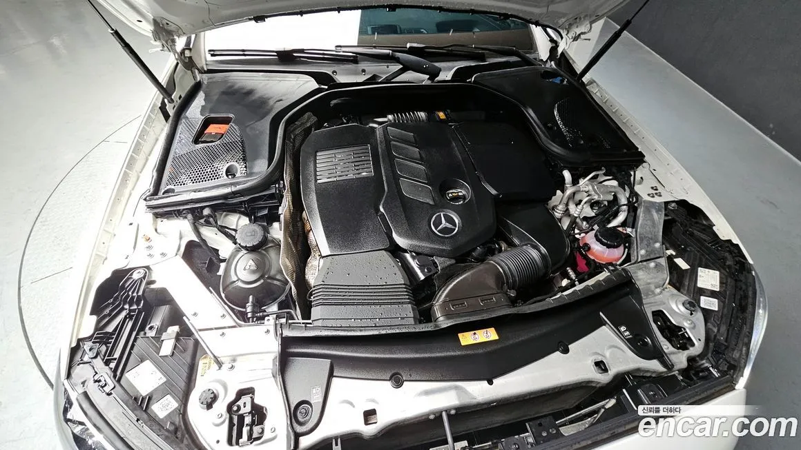 Mercedes-Benz E-Class 2022 из KR, фото 2