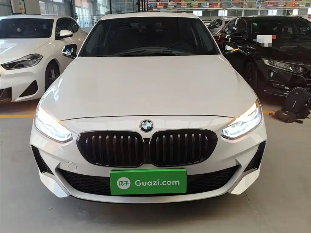 BMW 1 Series 2022 из CN, фото 6