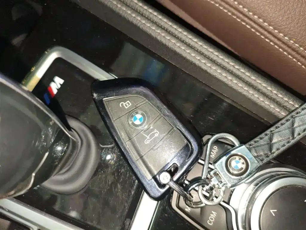 BMW 1 Series 2022 из CN, фото 9