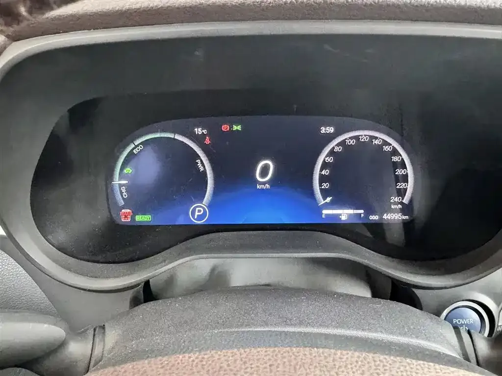 Toyota Granvia — фото 10