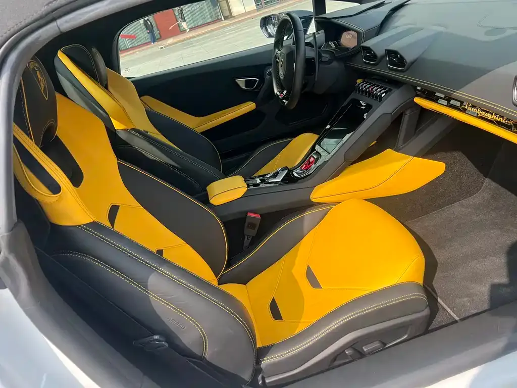 Lamborghini Huracan 2023 из CN, фото 5