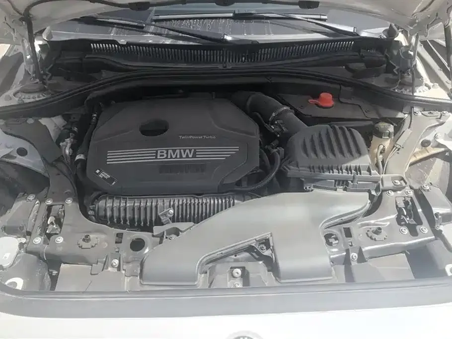 BMW 1 Series 2022 из CN, фото 10