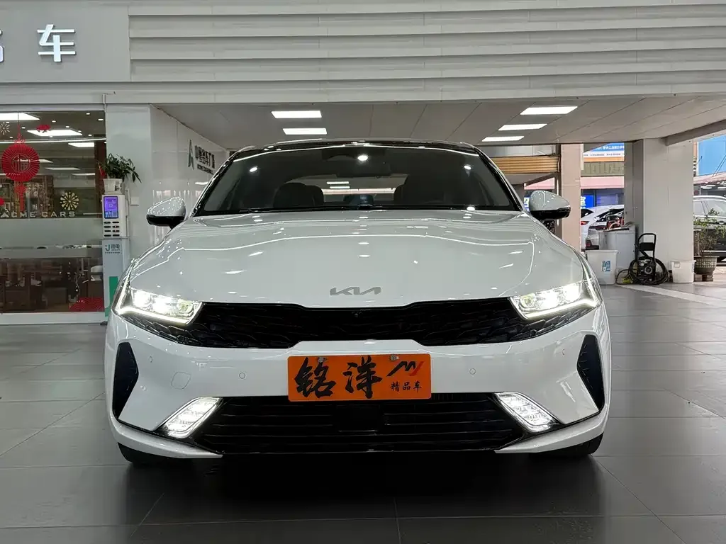 Kia K5 2021 из CN, фото 3
