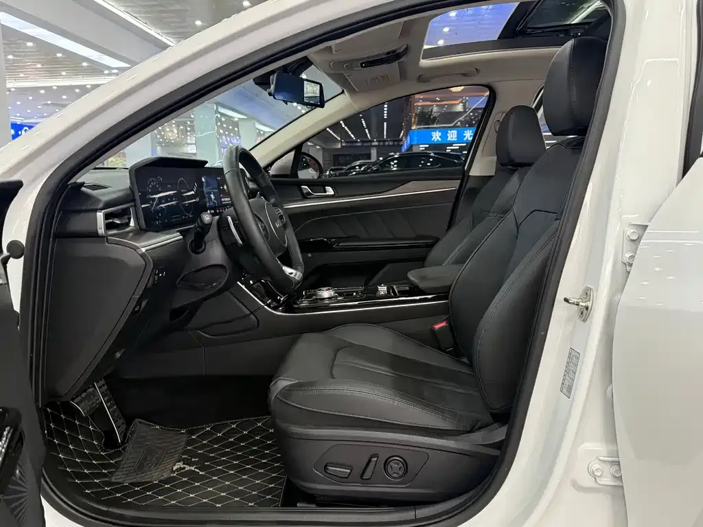 Kia K5 2021 из CN, фото 9