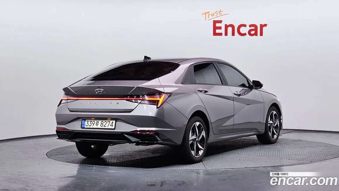 Hyundai AVANTE — фото 3