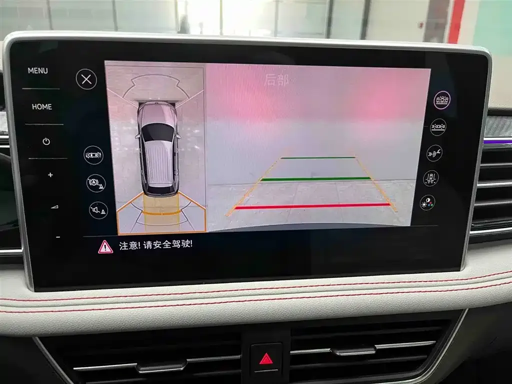 Volkswagen Tiguan L 2021 из CN, фото 3