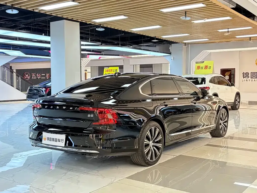 Volvo S90 2024 из CN, фото 4