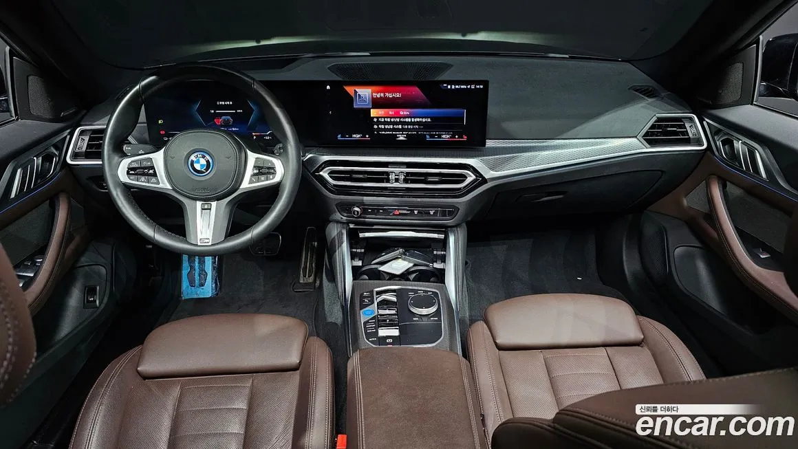 BMW i4 — фото 10
