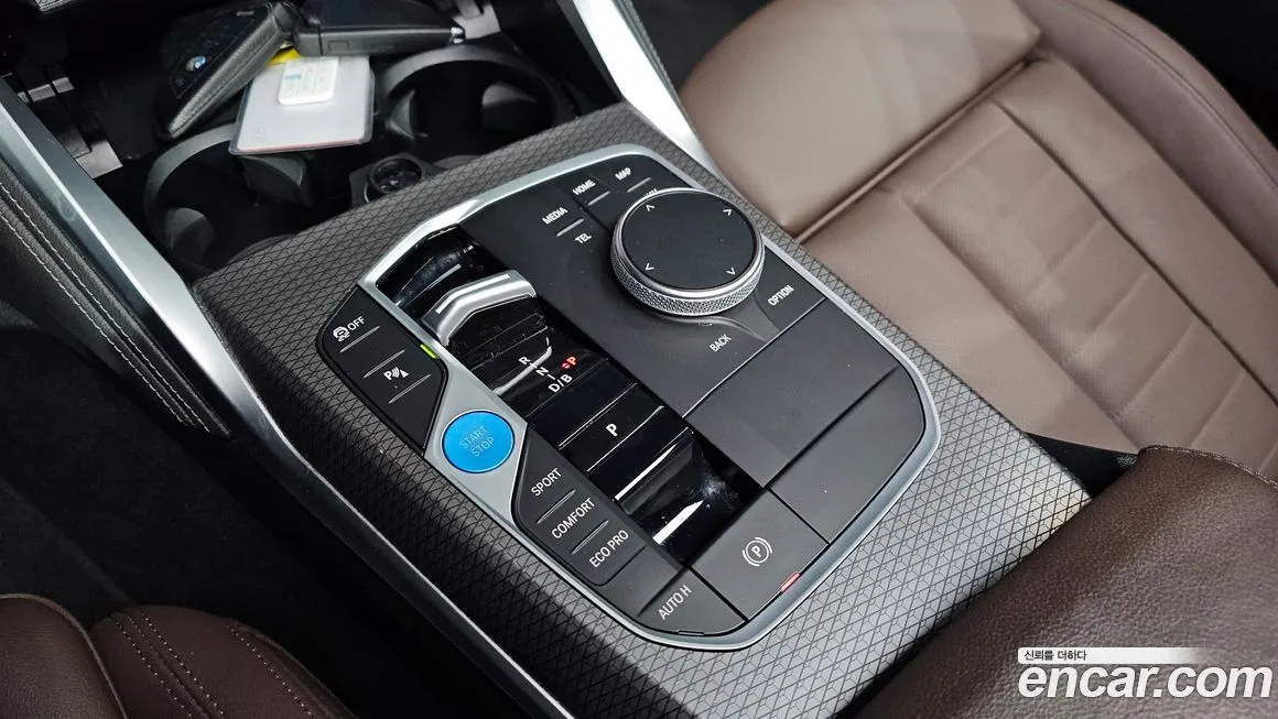 BMW i4 — фото 3