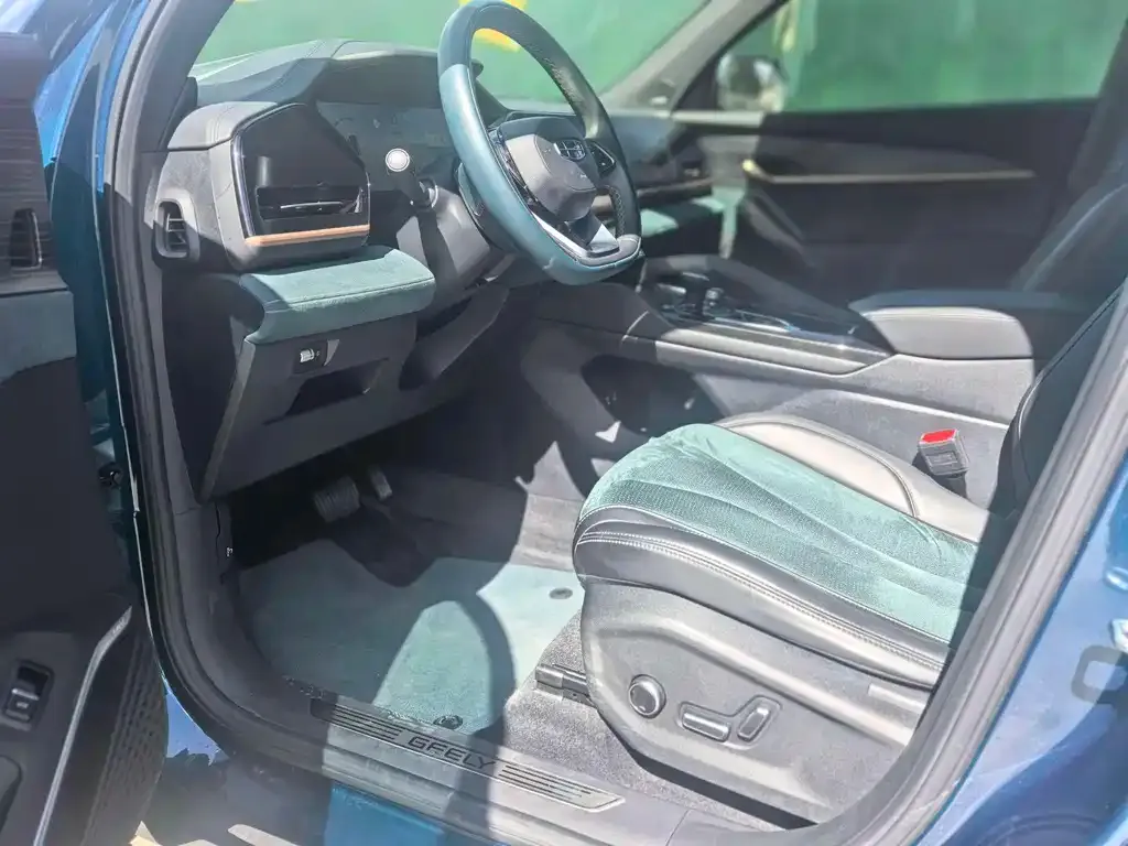 Geely Xingyue L 2021 из CN, фото 4
