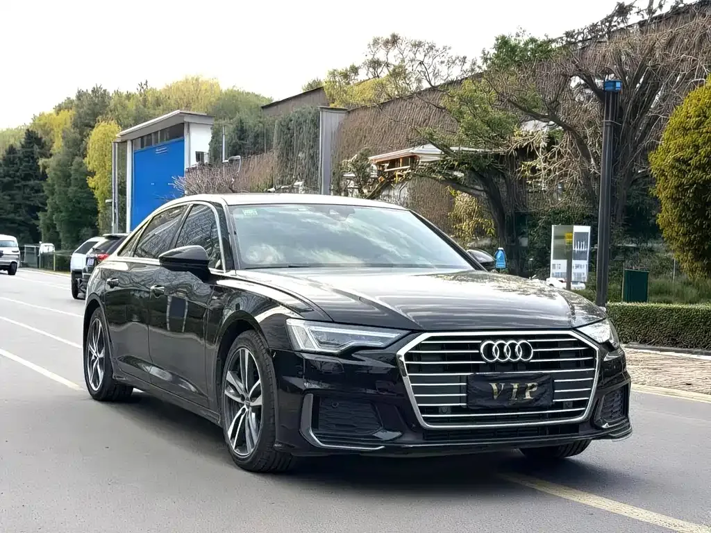 Audi A6L 2022 из CN, фото 6
