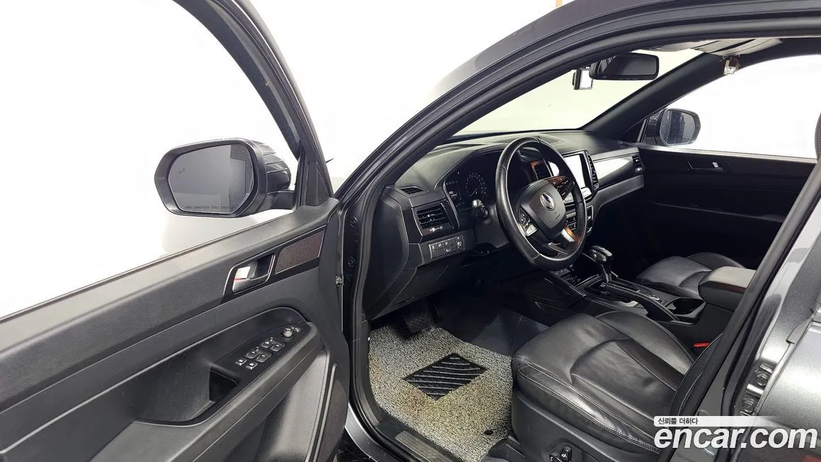 KG Mobility (Ssangyong) Rexton — фото 2