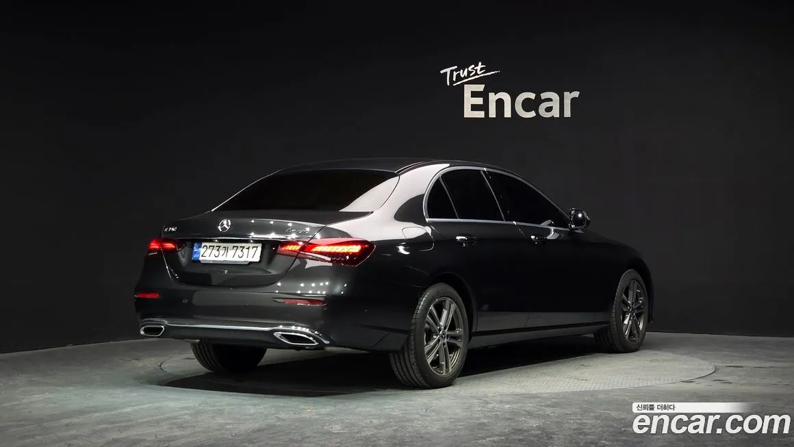 Mercedes-Benz E-Class 2022 из KR, фото 2
